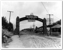 Gate at the eastern city limits of Sudbury. Sudbury Star Aug. 17, 1950